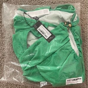 Pretty Little Thing NWT Green Bead‎ Detail Ruched Cut Out Plus Swimsuit Size 26